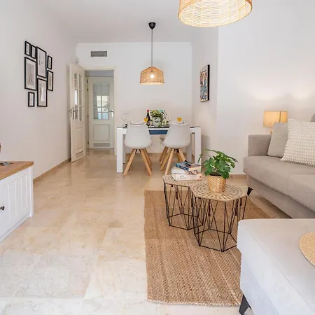 1st Line Of The Beach, La Rada Beach! Ac,wifi,terrace, Private Parking Appartement