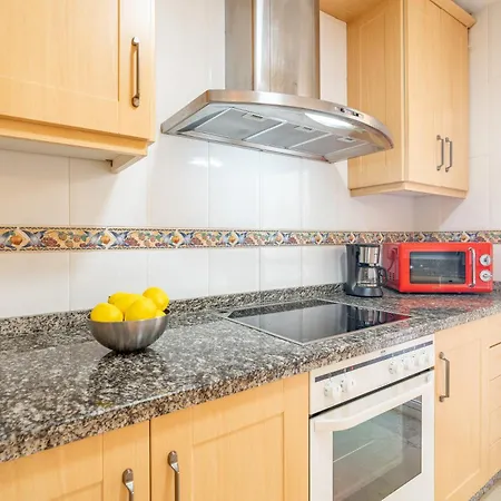 Appartement 1st Line Of The Beach, La Rada Beach! Ac,wifi,terrace, Private Parking