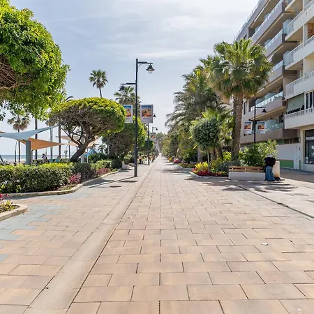 1st Line Of The Beach, La Rada Beach! Ac,wifi,terrace, Private Parking *