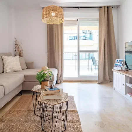 Apartment 1st Line Of The Beach, La Rada Beach! Ac,wifi,terrace, Private Parking