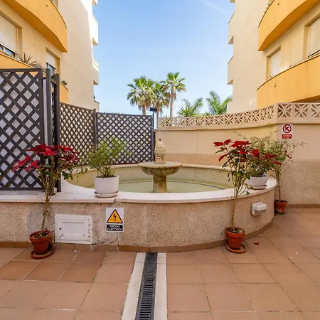 1st Line Of The Beach, La Rada Beach! Ac,wifi,terrace, Private Parking Apartment *