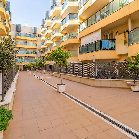 1st Line Of The Beach, La Rada Beach! Ac,wifi,terrace, Private Parking Apartment Estepona